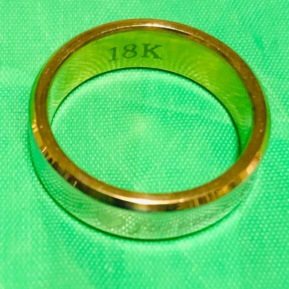 Jewelry - Used ring size 8.